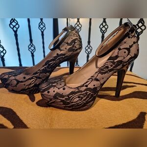 PRACTICALLY NEW! Madeline Girl Lace Heels